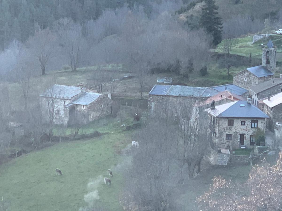 Casa Rural Pirineu Neva Buitenkant foto