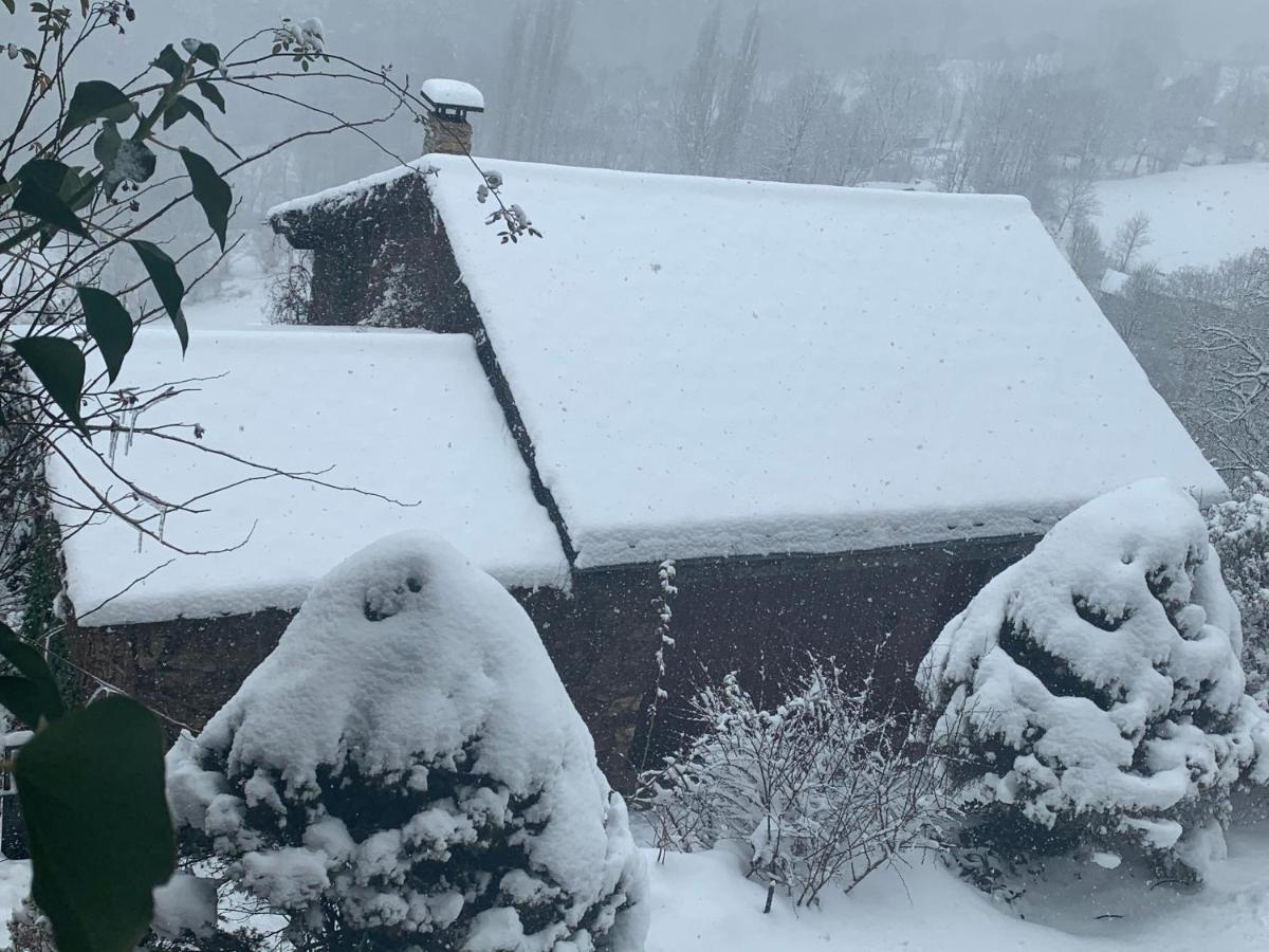 Casa Rural Pirineu Neva Buitenkant foto